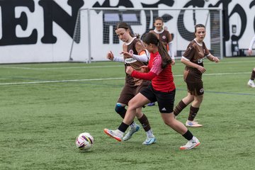 Bild 74 - wBJ FC St. Pauli - Walddoerfer SV : Ergebnis: 3:4